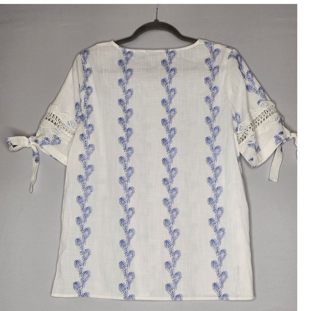 Cupshe blouse size M Cotton blend blouse with crochet details Sleeve Ties - Picture 2 of 5